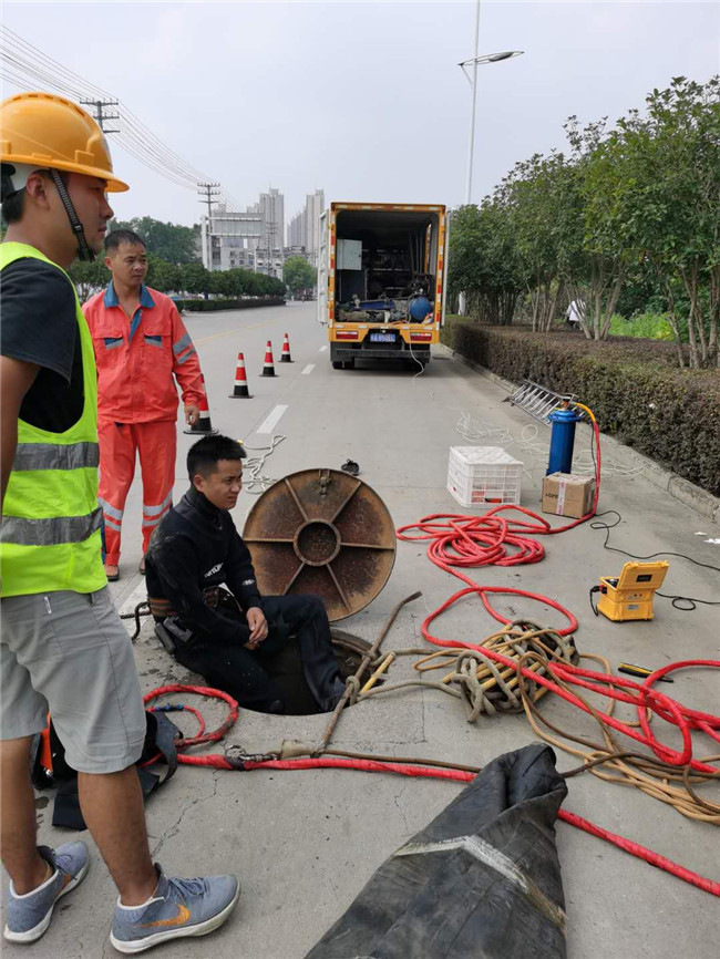 迎泽翻衬法管道修复技术主要工序